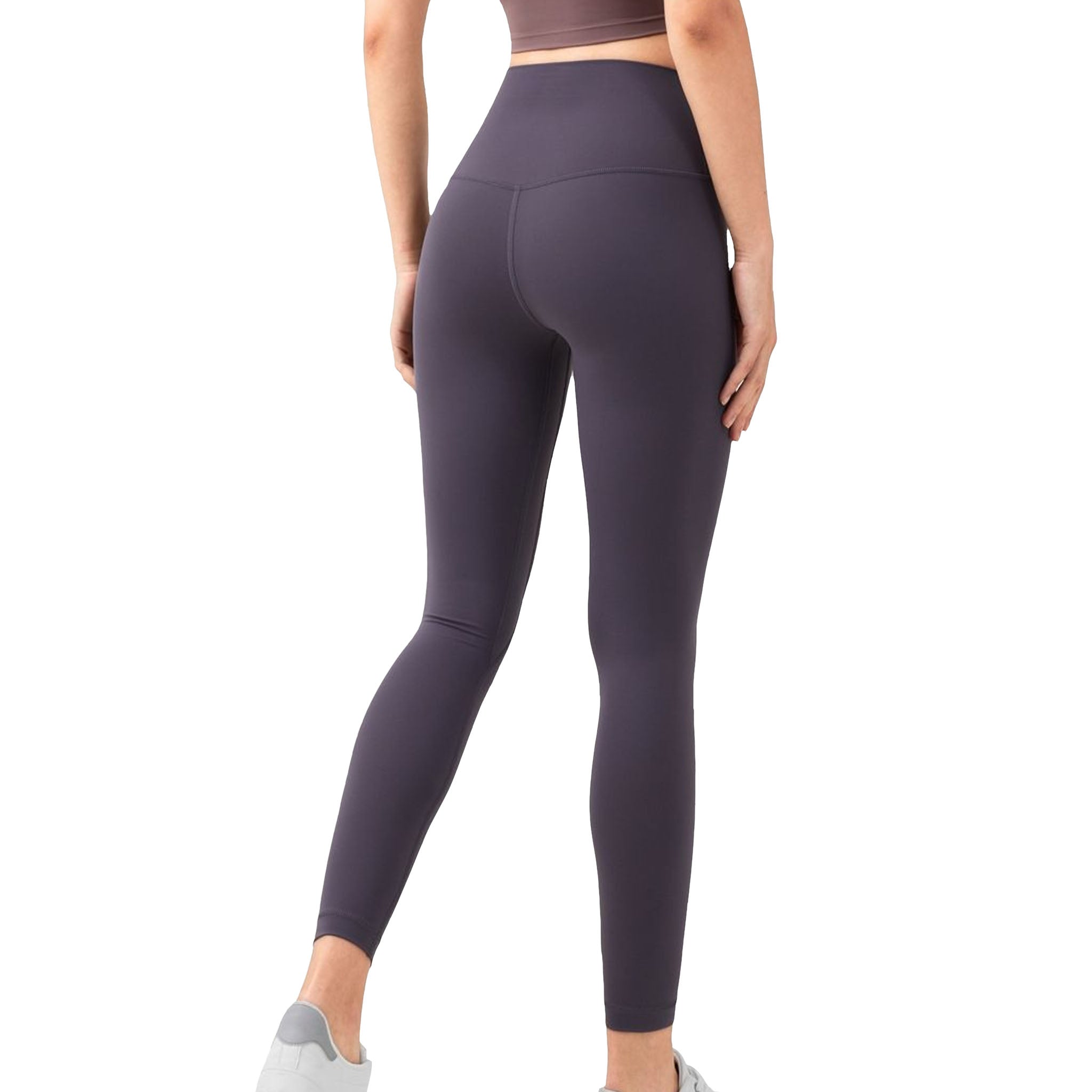 MOVE Essential Leggings in Moon